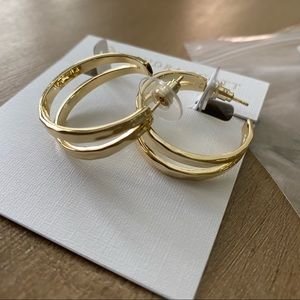 NEW WITH TAGS Kendra Scott Zorte Hammered 14k yellow gold plated split hoops